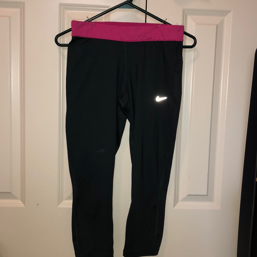 NIKE Dri-fit capri charcoal leggings, size s